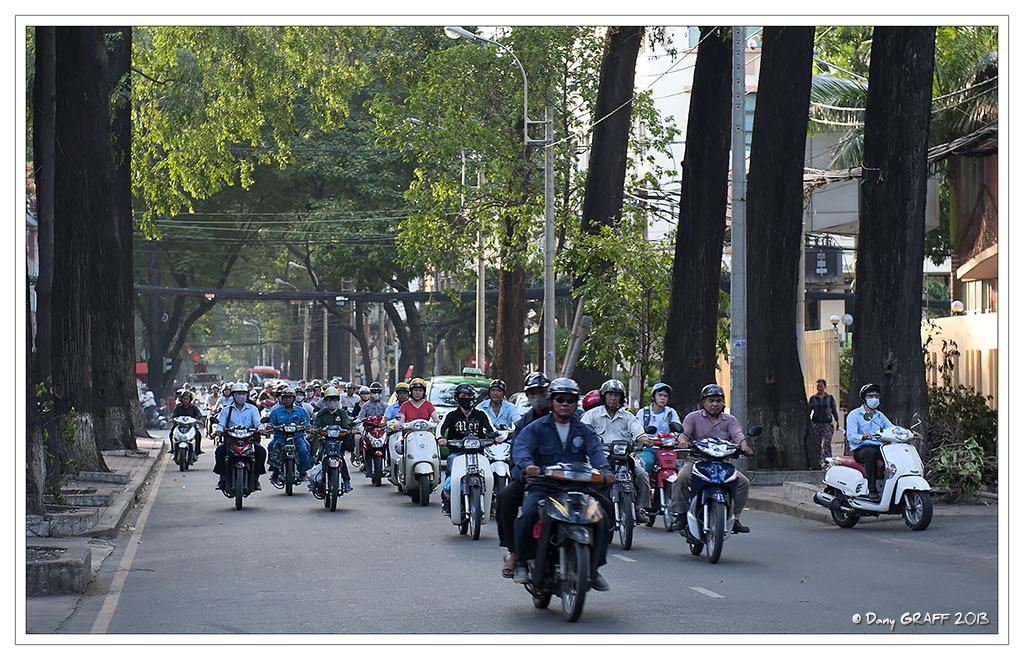 _DGB0511-SAIGON DG.jpg